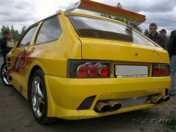 Дмитрий Лекомцев