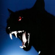 Молодой мальчик деньги