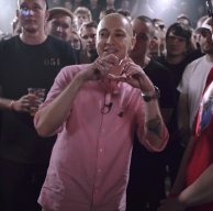 УезжающийКиря